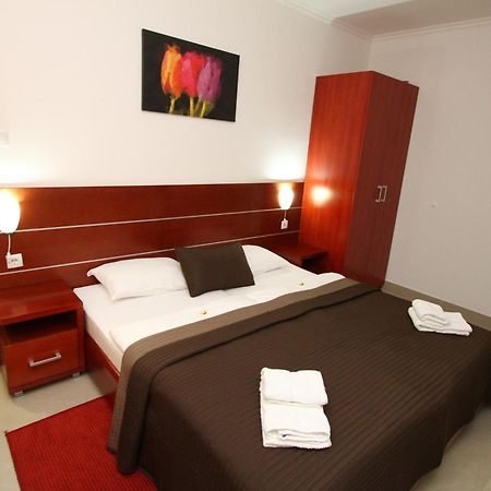 Guesthouse Villa Inn Subotica Eksteriør billede