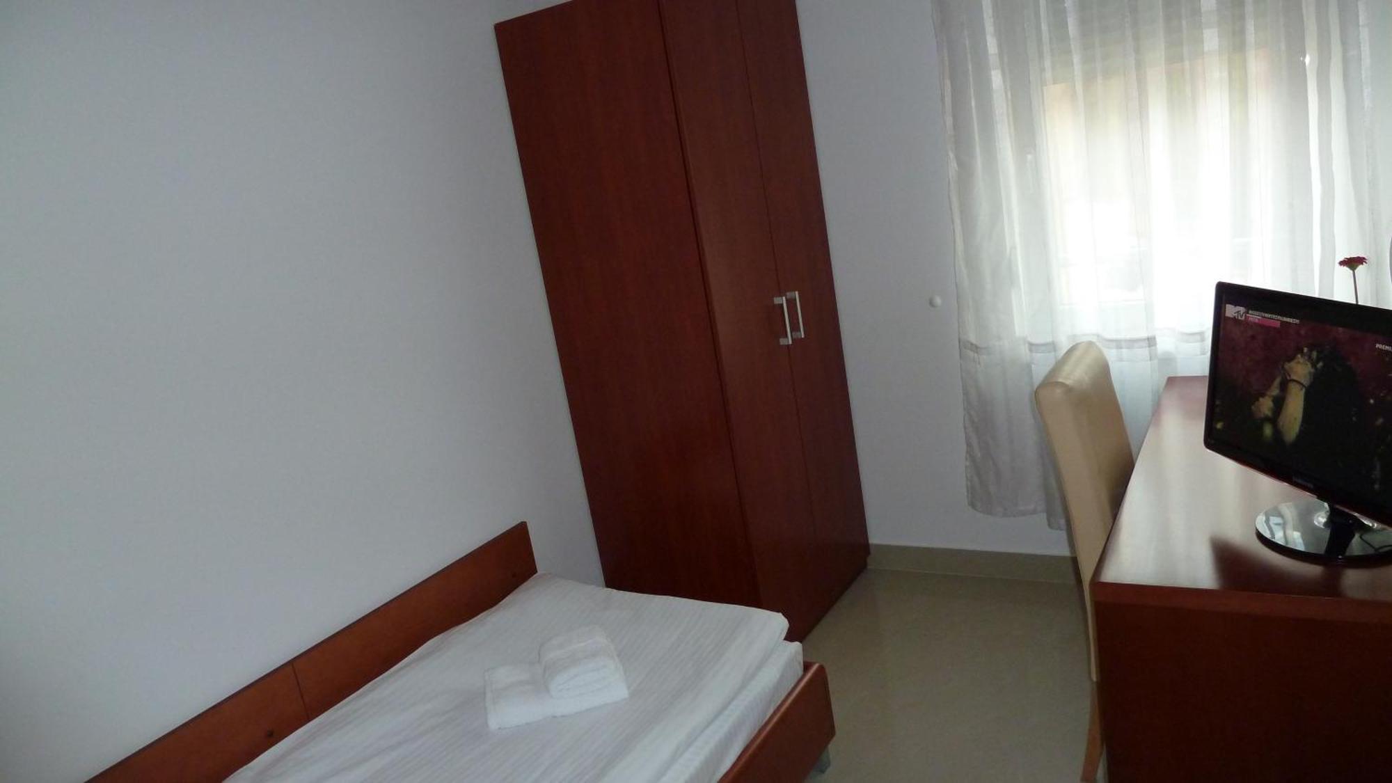 Guesthouse Villa Inn Subotica Eksteriør billede