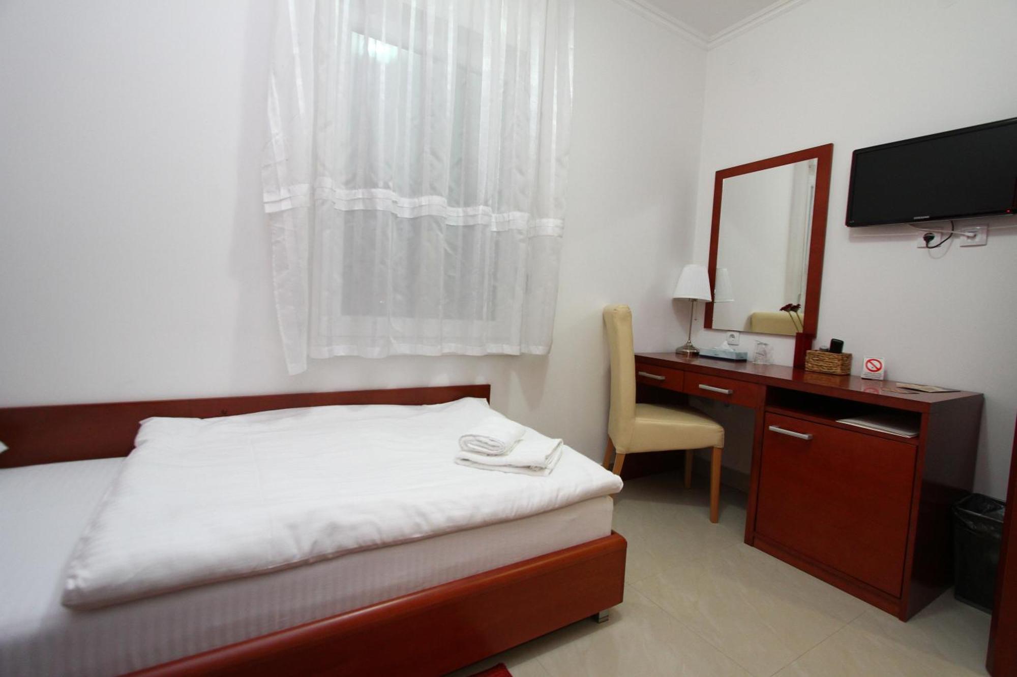 Guesthouse Villa Inn Subotica Eksteriør billede