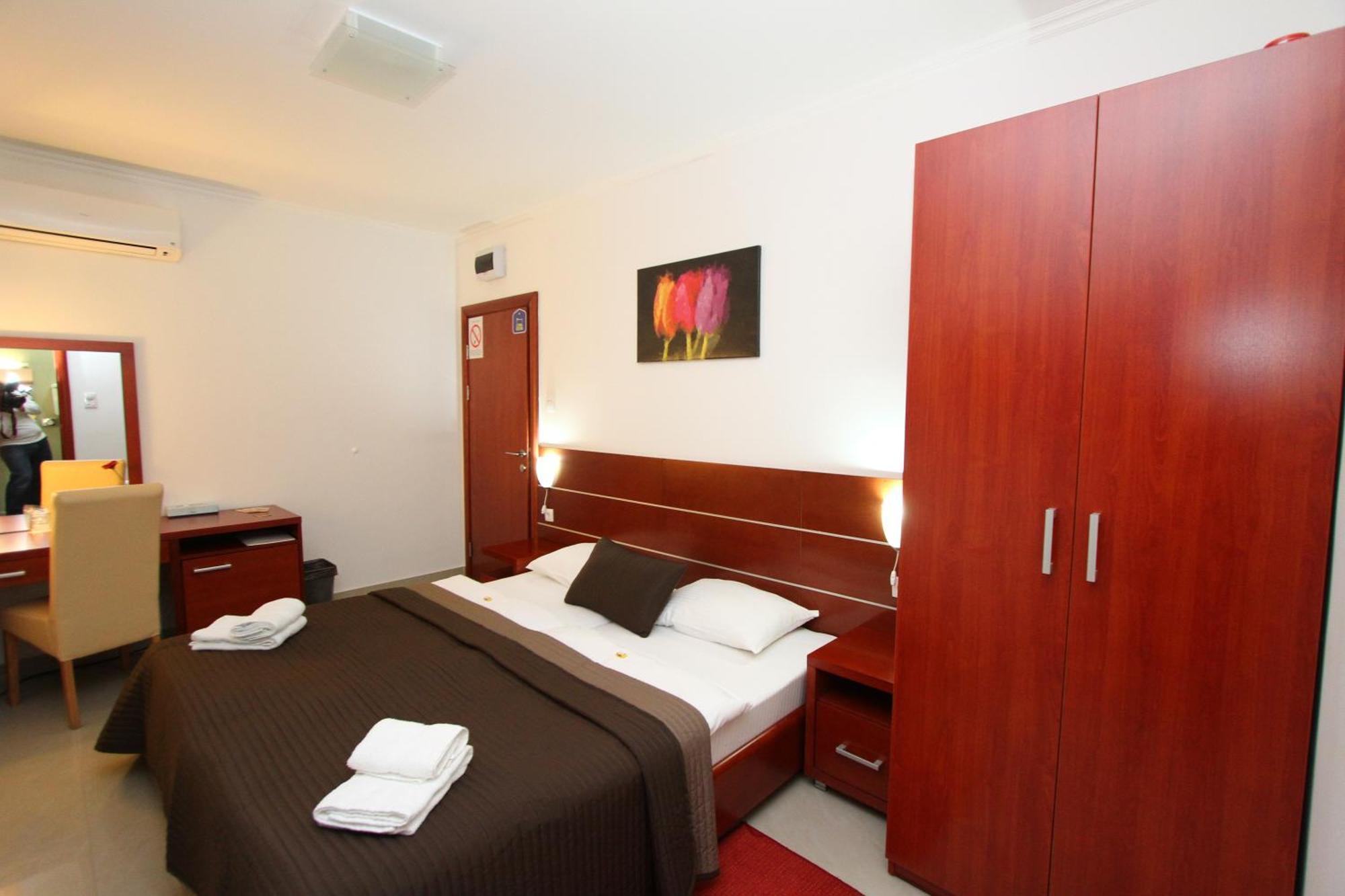 Guesthouse Villa Inn Subotica Eksteriør billede